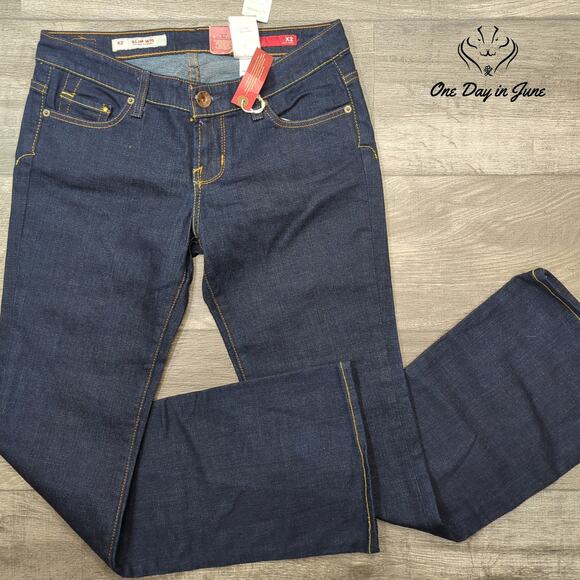 Express X2 W10 Low Rise Slim Flare Leg Jeans Size 6 - Picture 1 of 6
